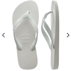 NWT White Havaianas Flip Flops